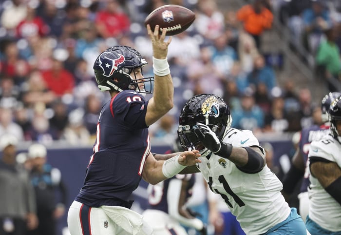 NFL Week 17 grades from across the league 26 Josh Allen helps Jaguars roll into do-or-die game
