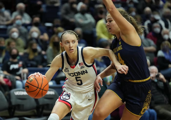 Paige Bueckers, Guard (2021-present)