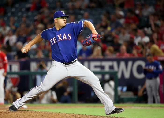 Pittsburgh Pirates: Sign Ariel Jurado