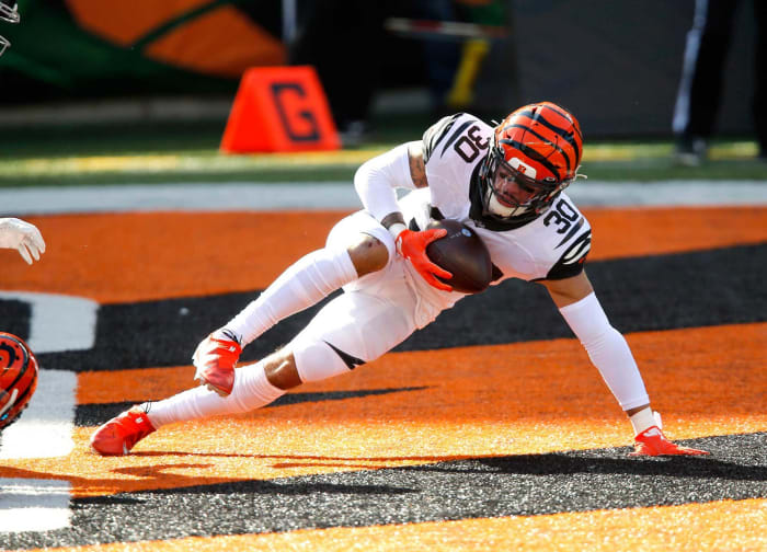 The most overpaid & underpaid players at every NFL position 25 Underpaid safety: Jessie Bates, Bengals