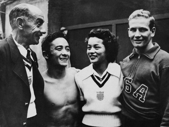 Sweet (double) diving sweep (1948)