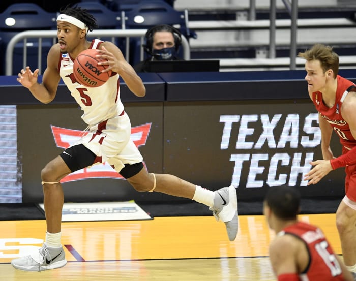 Atlanta Hawks: Moses Moody, Arkansas