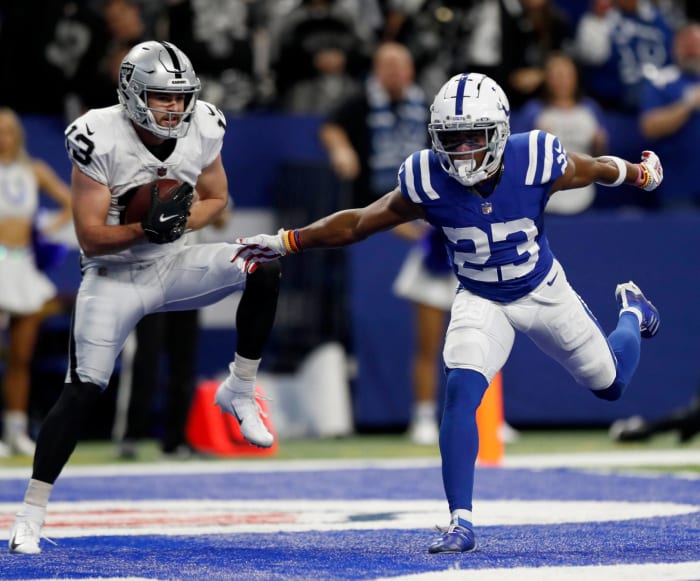 Hunter Renfrow bests quality adversary in Indianapolis