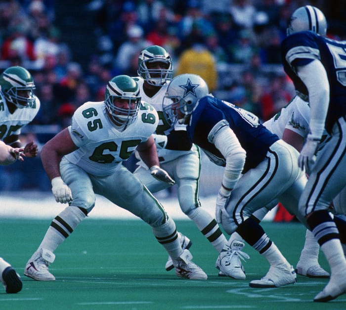 Philadelphia Eagles: Colts nab first-round pick for guard