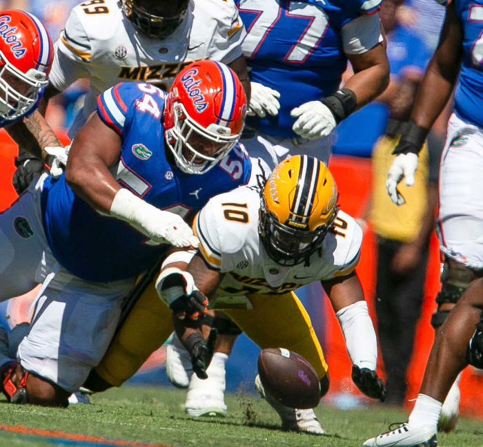 First-round NFL mock draft: Four QBs in the top 10 - latest sports news New York Jets: O'Cyrus Torrence, OT, Florida
