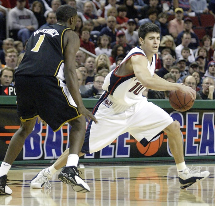 Blake Stepp, Guard (2001-04)
