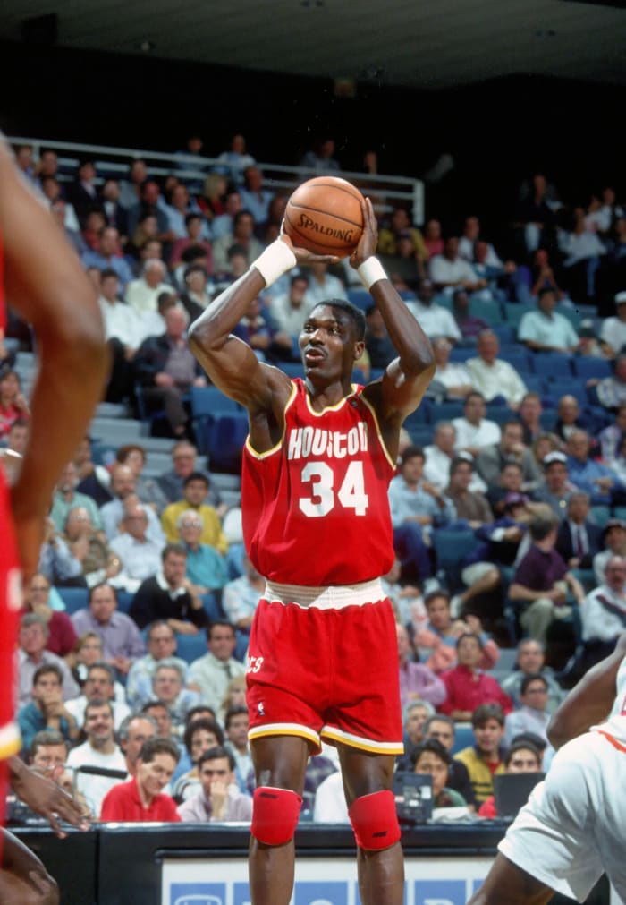 The all-time leading scorer for every NBA team | Yardbarker