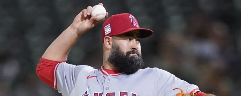 Diamondbacks sign Luis Guillorme, option Blaze Alexander