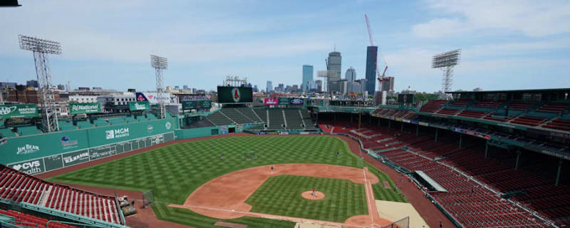 Red Sox Told To Keep $2 Million Fan-Favorite Even With Retirement Questions