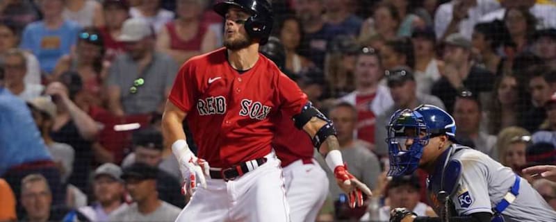 Dodgers Sign Former Red Sox First-Round Pick Infielder in Free Agency