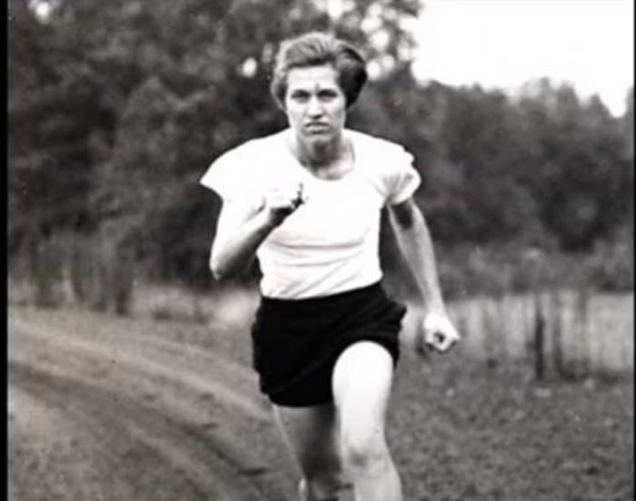 Stephens' smashing performance (1936)