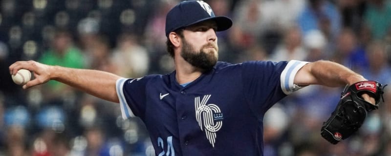 Report: Dodgers signing P Jordan Lyles to minors deal
