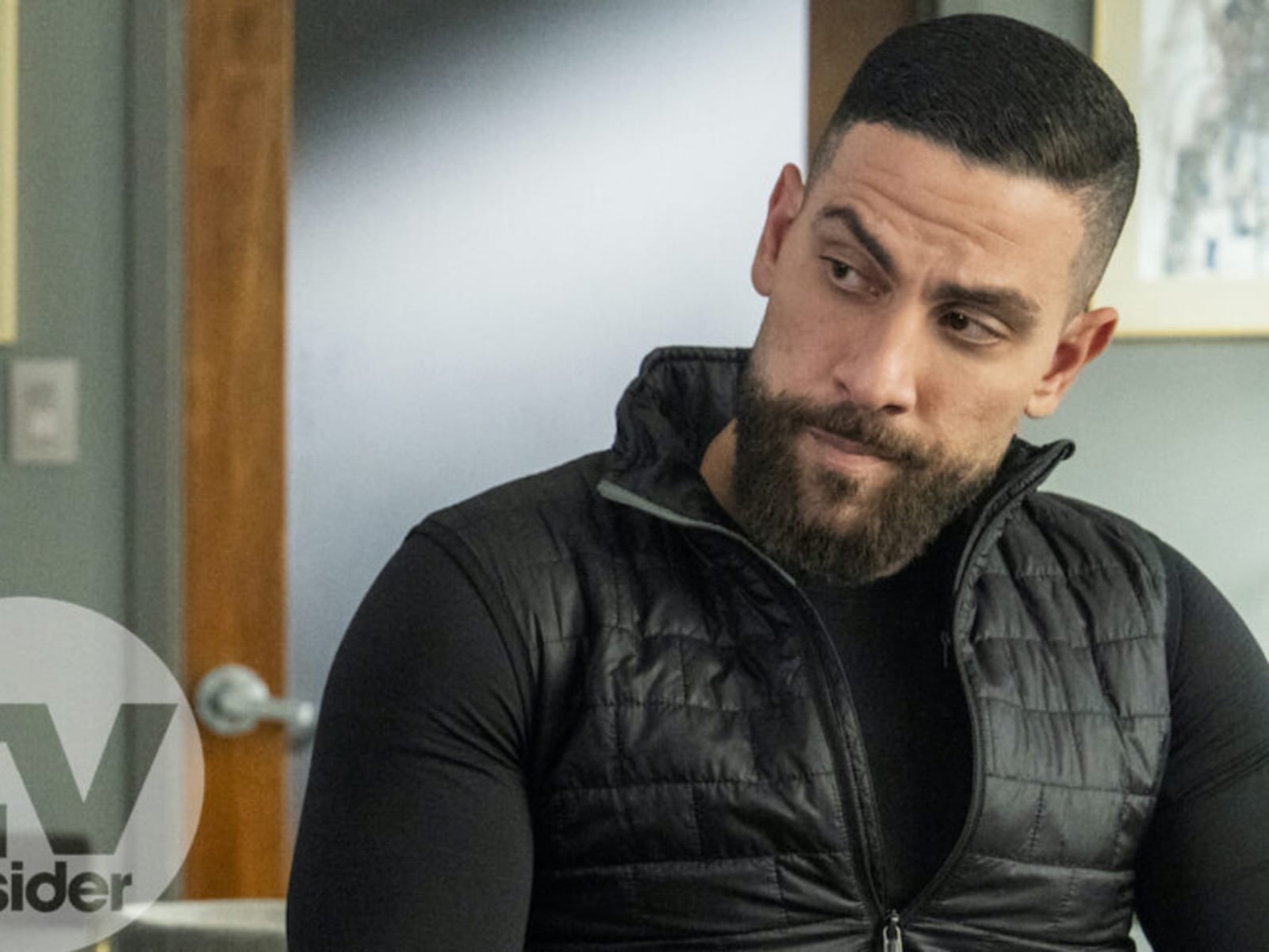 FBI' Midseason Finale First Look: Can OA Trust Clay to Help With a Case? (Photos) | Yardbarker