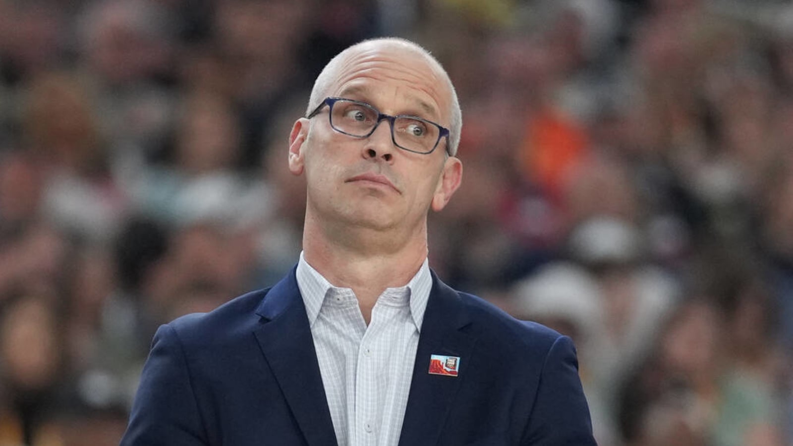 Dan Hurley refutes popular narrative about his discussions with Lakers | Yardbarker