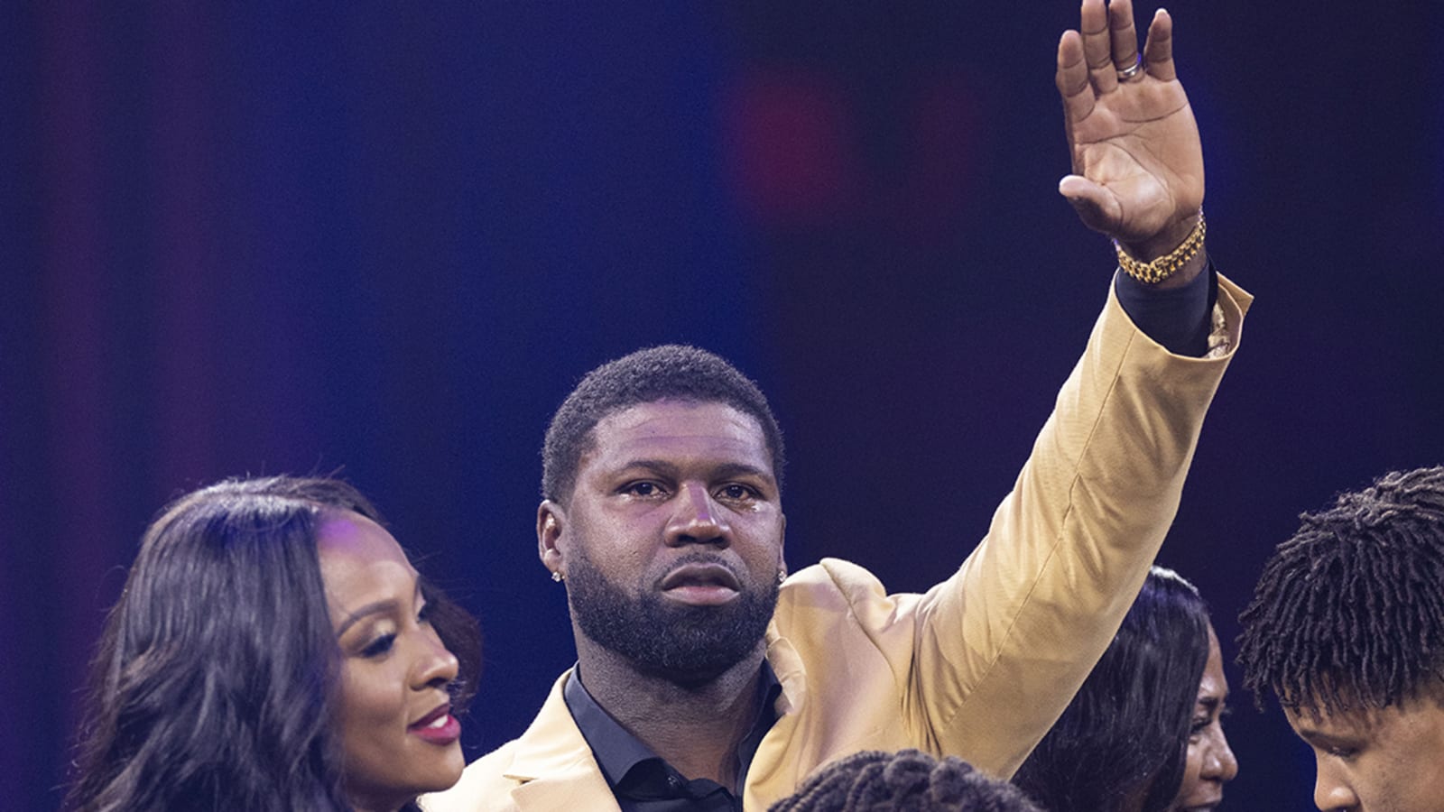 Devin Hester, Andre Johnson receive gold jackets during Pro Football ...