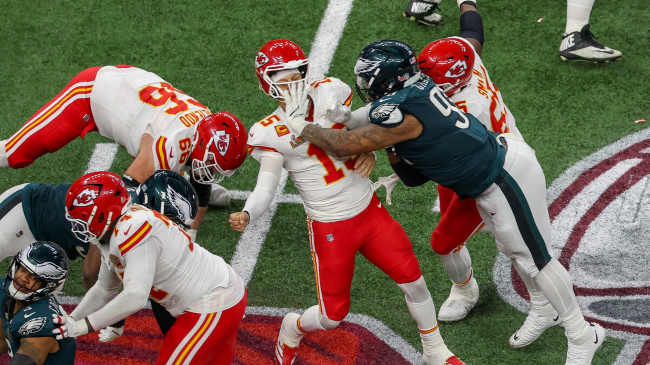 NFL Made Shocking Decision On Jalen Carter's Violent Hit On Patrick Mahomes  | Yardbarker