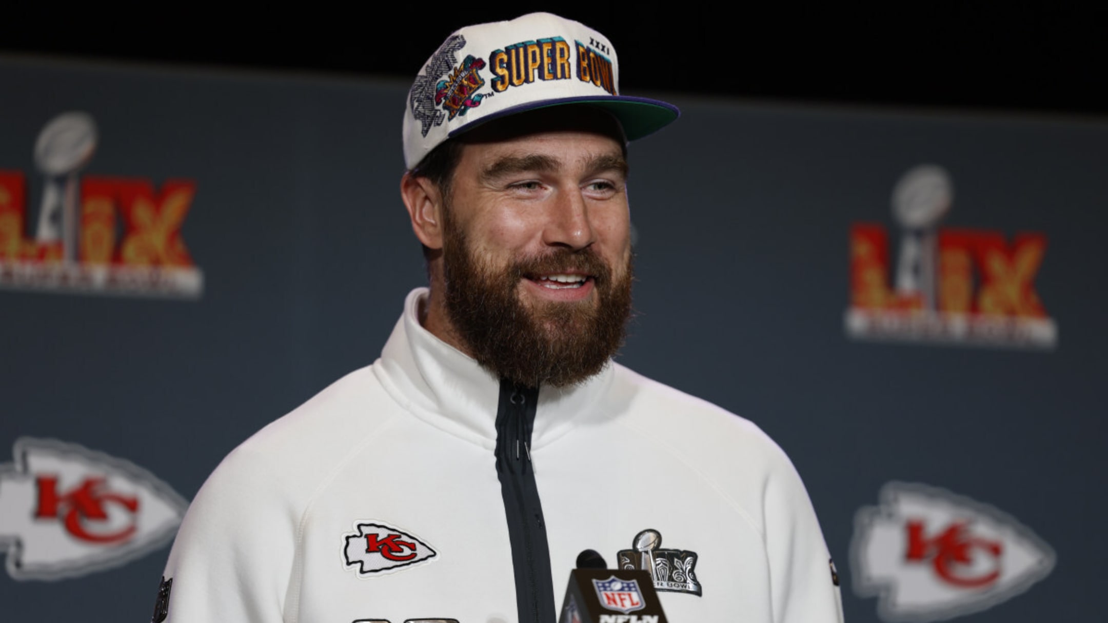 Kansas City Chiefs TE Travis Kelce makes generous donation to further help homeless youth in his communities | Yardbarker