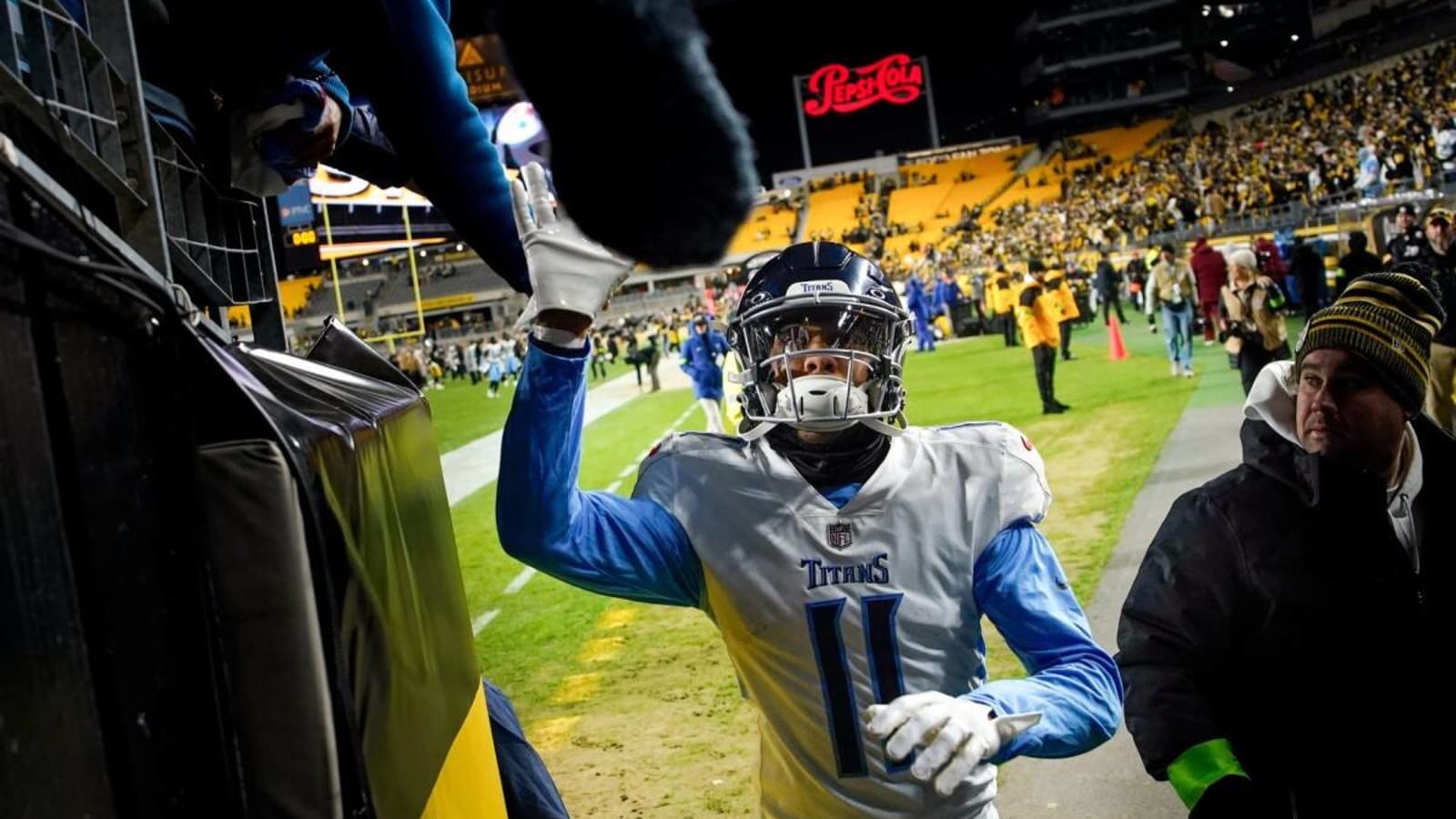Watch: Titans WR Chris Moore Takes Reverse for 38 Yards Off Left Edge ...