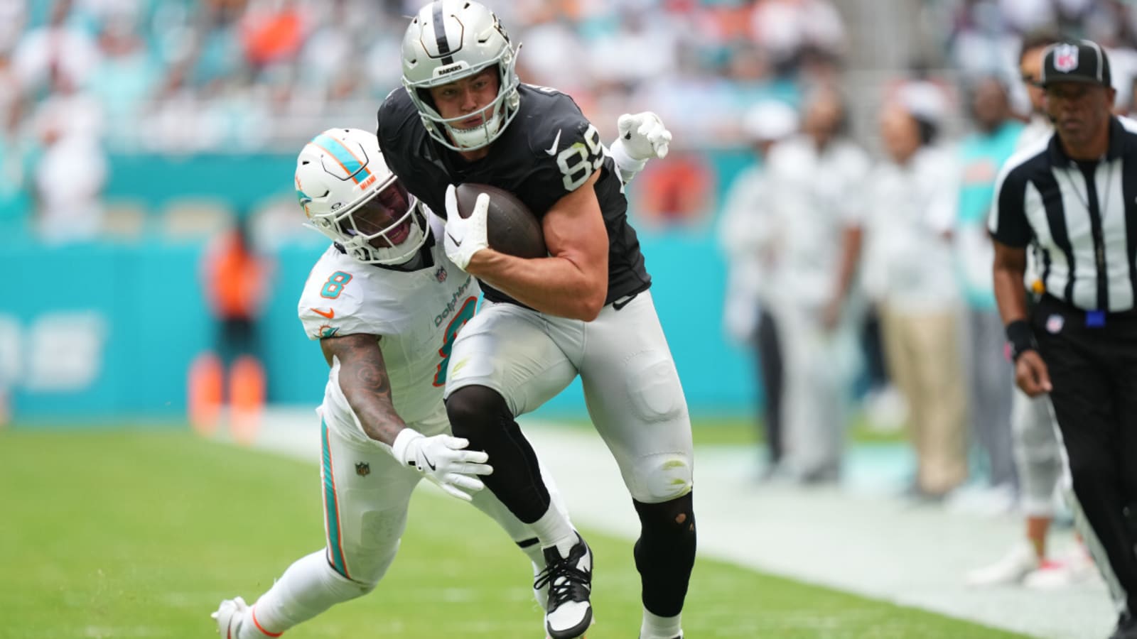 Las Vegas Raiders Star Goes Viral For Donald Trump Touchdown ...