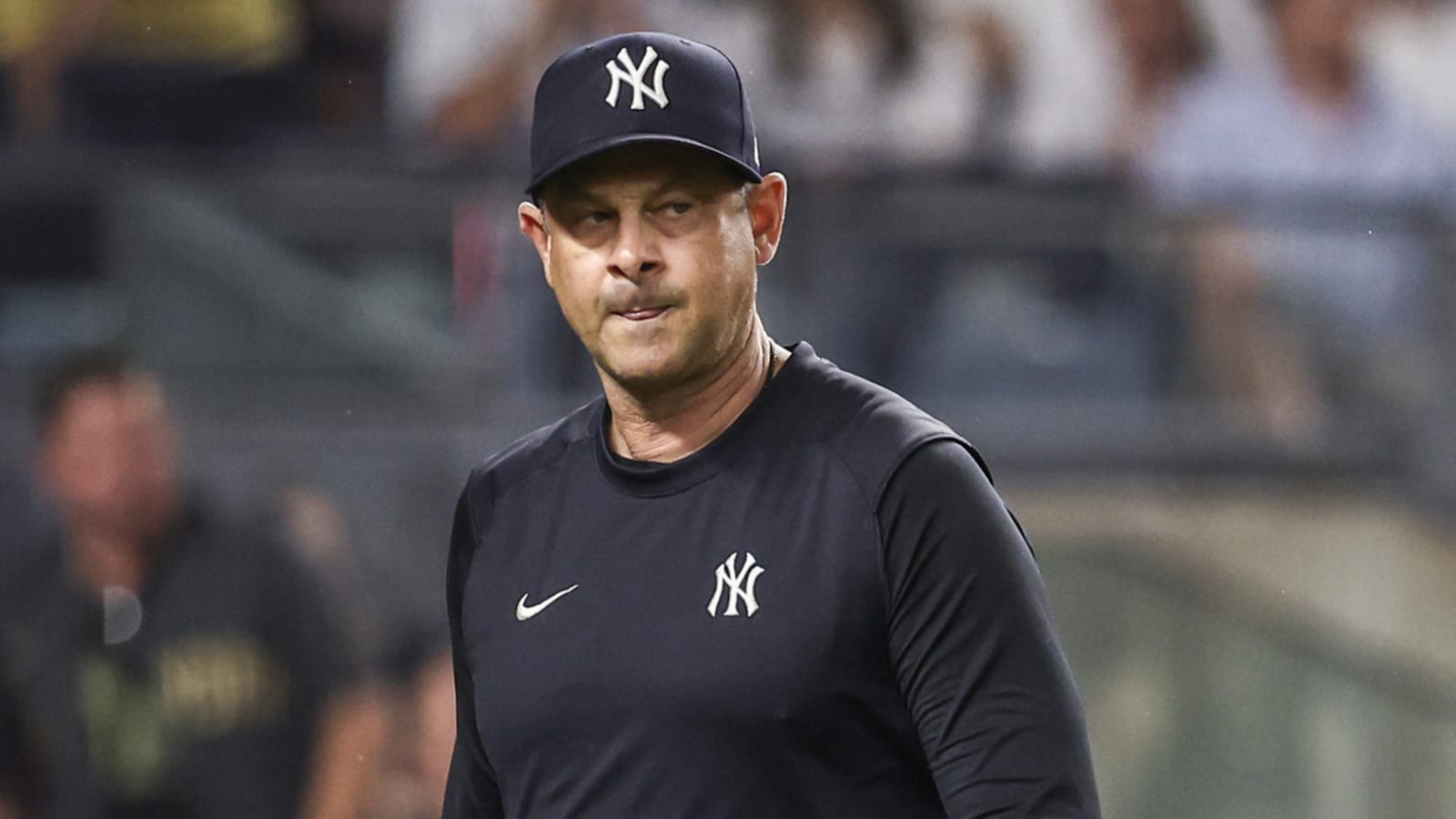 Former Yankees star seems to rip modern players, Aaron Boone | Yardbarker