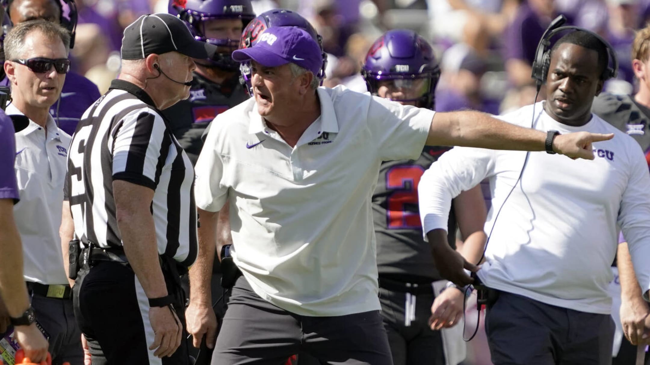 Watch: TCU head coach Sonny Dykes flips out on refs | Yardbarker