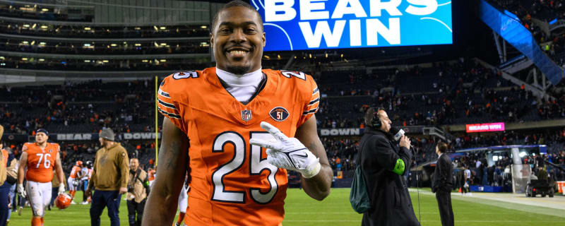 Dolphins Elevate RB Darrynton Evans From PS