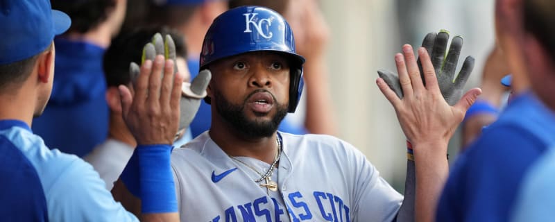 Royals trade Santana to Mariners, call up Pasquantino