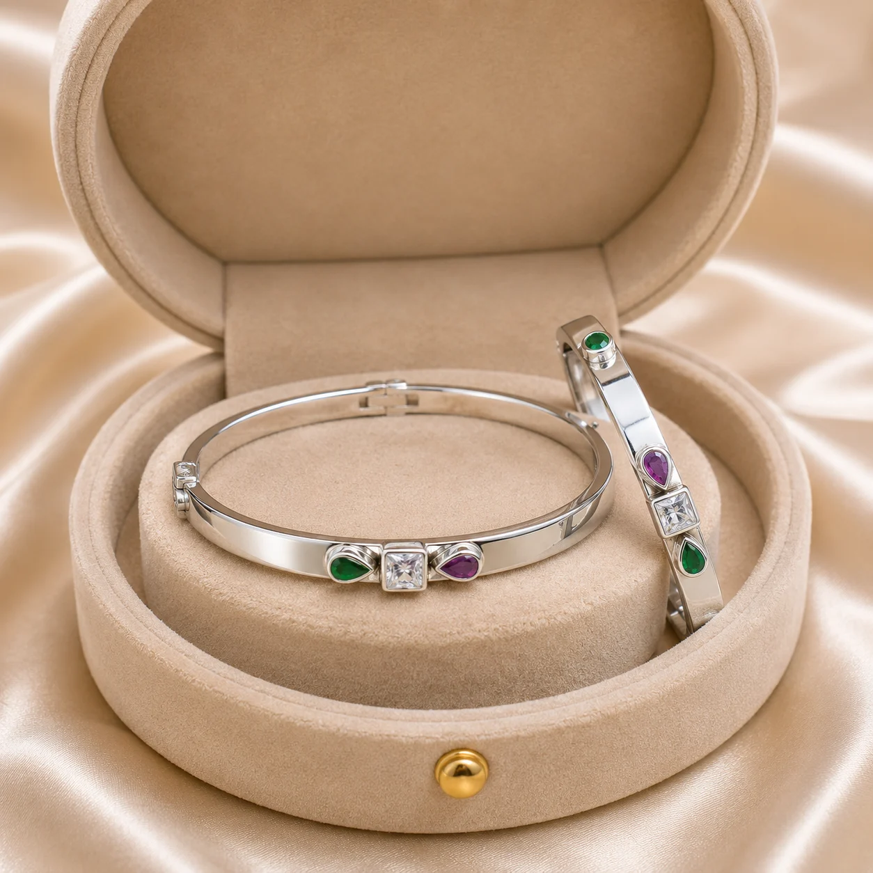 Round Bezel Silver Bangle Pair