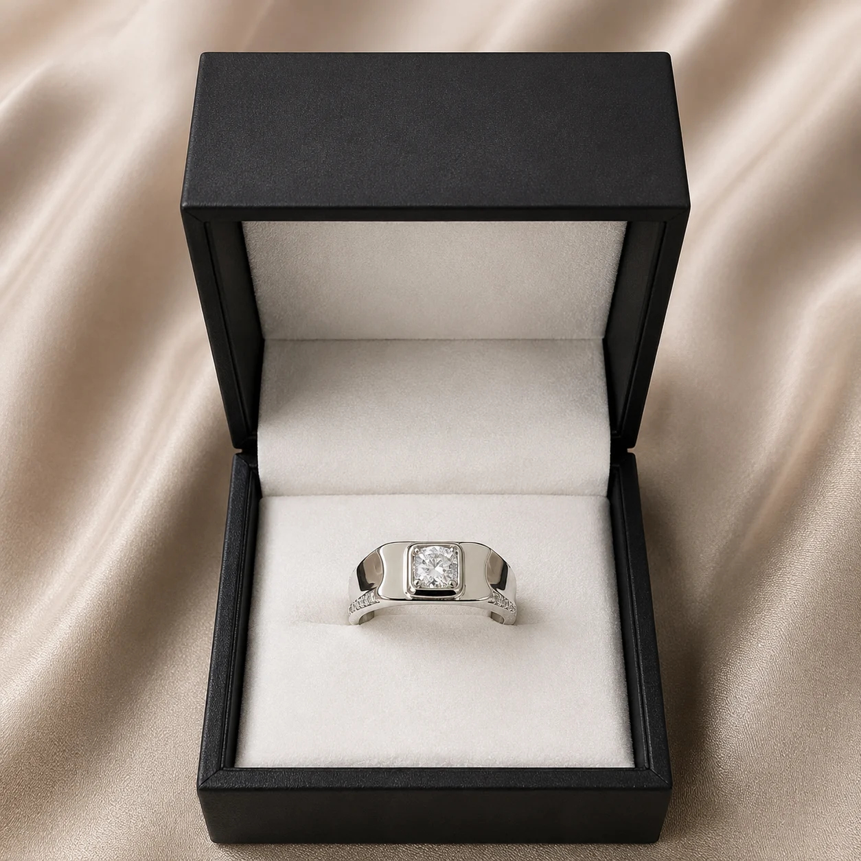 Compact Bezel Silver Ring