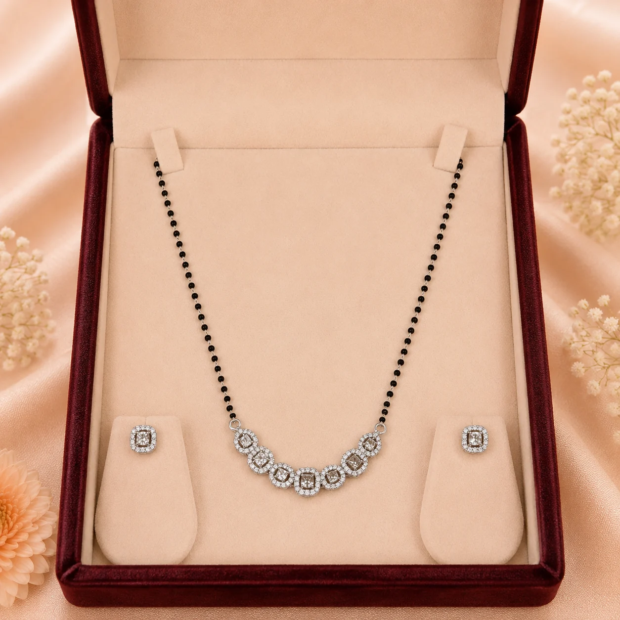 Round Square Cluster Row Mangalsutra