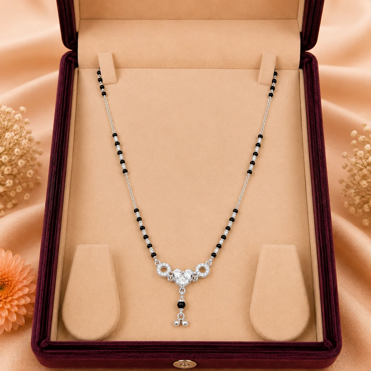 Circle Trio Heart Mangalsutra