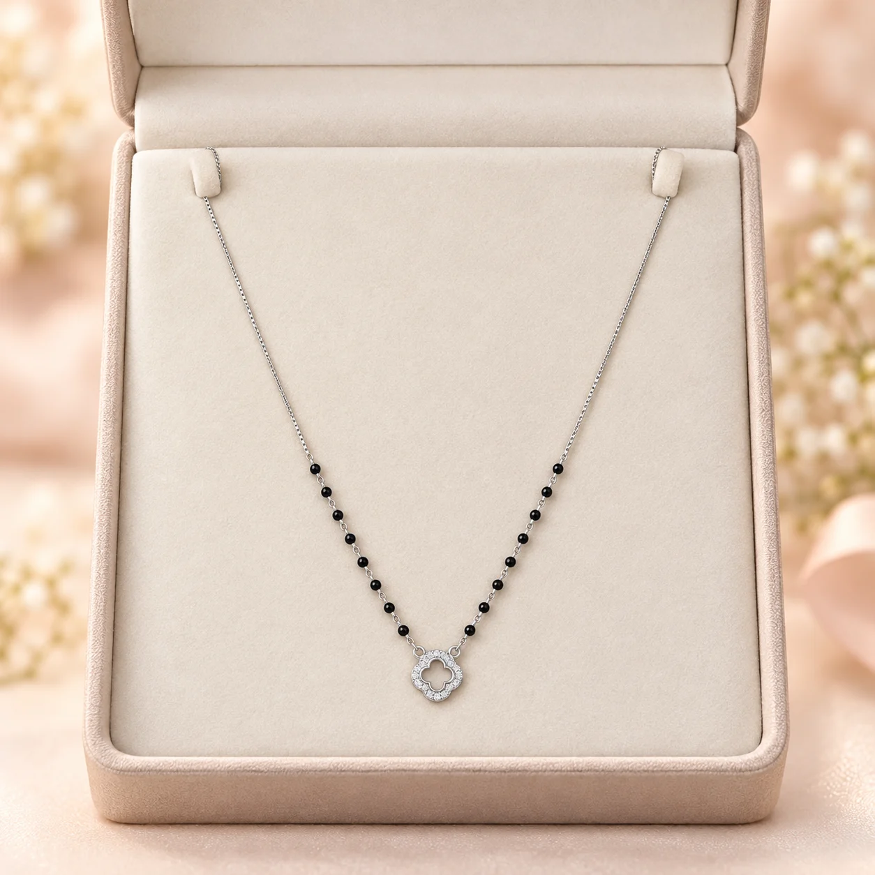 Open Clover Halo Mangalsutra