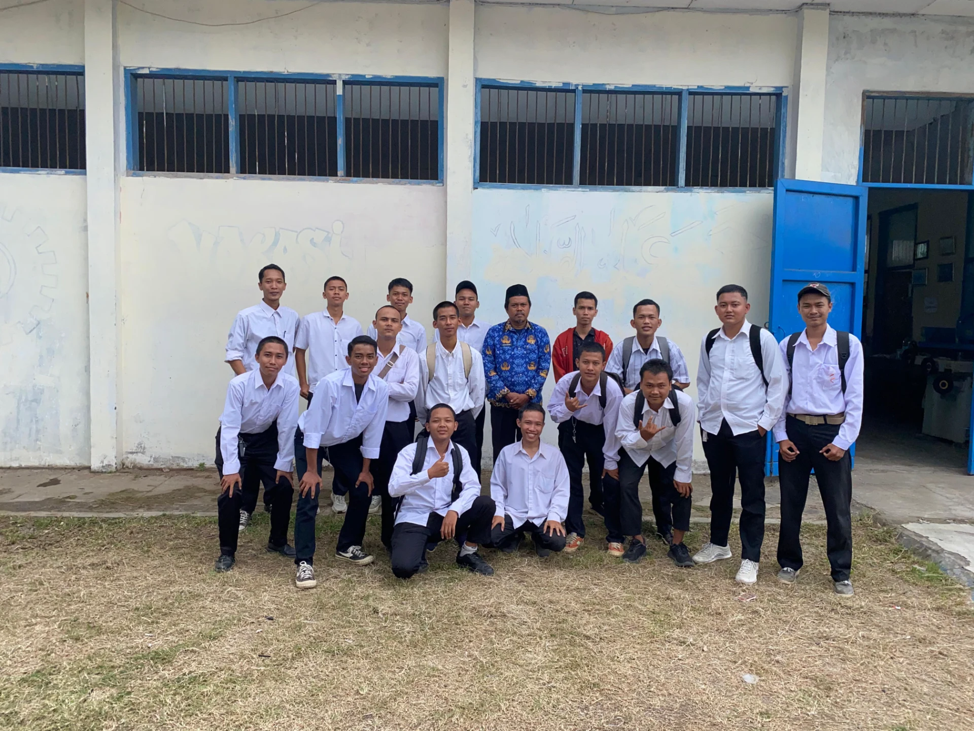 Asisten Instruktur Pelatihan Kerja Operator Mesin CNC di PT Engineering Sinar Abadi (Jasa)