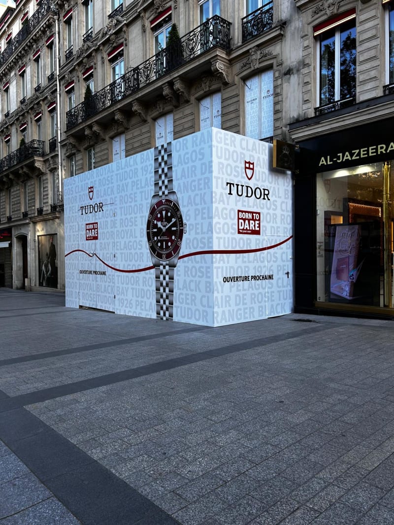 Palissade de chantier imprimée grand format Tudor — Im-Pose Paris
