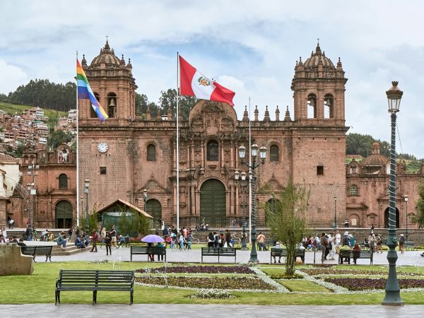 Catedral y Plaza de Armas de Cusco, Perú