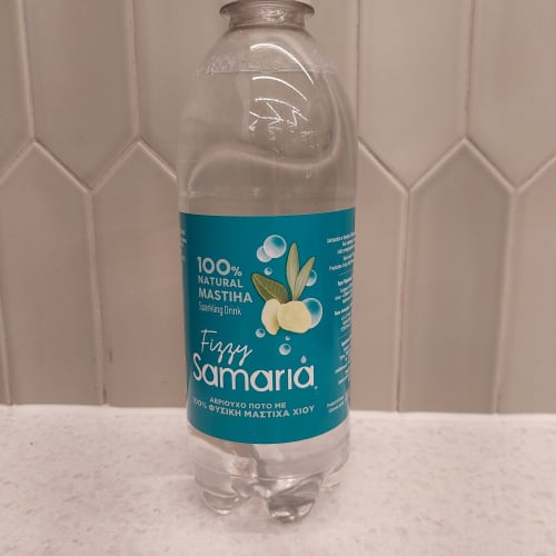 Woda gazowana z mastichą 0,5 L