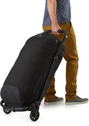 Used Arc'teryx V110 Rolling Duffel - 110 Liters | REI Co-op Used Arc'teryx V110 Rolling Duffel - 110 Liters | REI Co-op