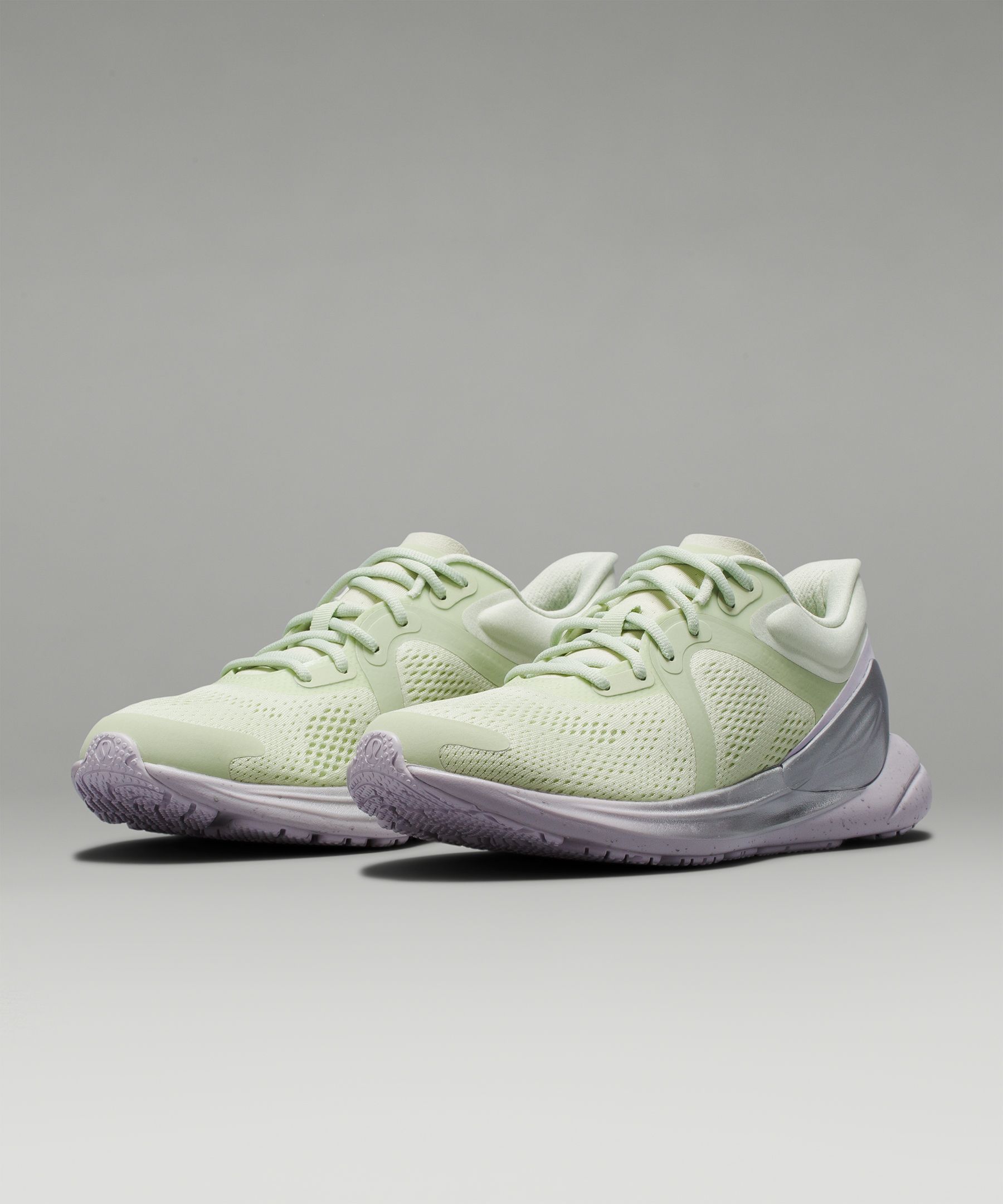 Lululemon Blissfeel Women's Running Shoes In Green/olive/pink