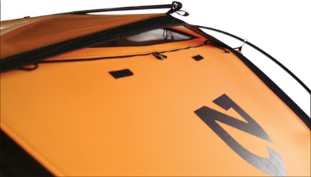 廃盤 Nemo Moki 3 NEMO Equipment Inc. Moki 3P Tent: 3-Person 4-Season - Hike