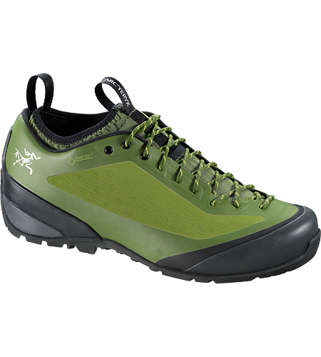 Zapatilla de aproximación Acrux FL Men de Arc'Teryx. Con construcción  termolaminada 