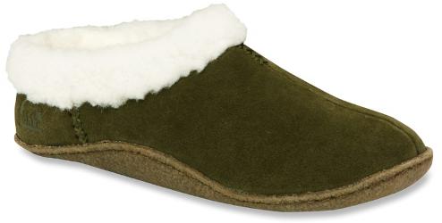 Review! Comfy Slippers OluKai Nohea and Sorel Nakishka Slipper II