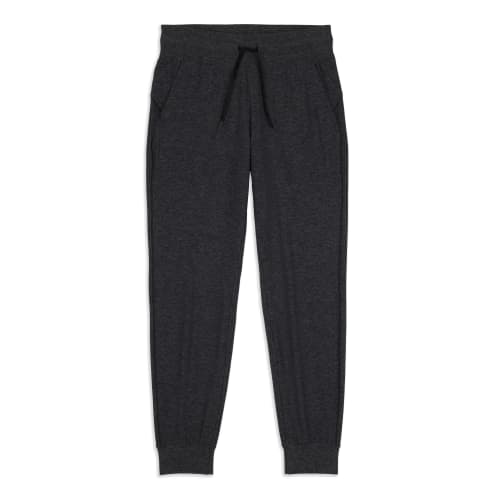 Who has this that can give an honest opinion? The ready to rulu jogger has  a lot of mixed reviews. I'm thinking of getting lunar rock color  specifically. : r/lululemon