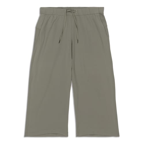 On The Fly 7/8 Pant - Resale