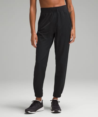 Pre-Owned Lululemon Athletica Womens Size 8 Track Ghana