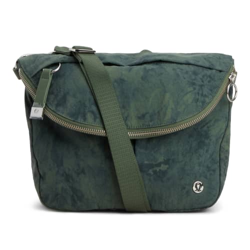 Lululemon Women's Wallet Clutch Crossbody Bag Rainforest Green/Trench (8.7  x 1 x 4.3). 