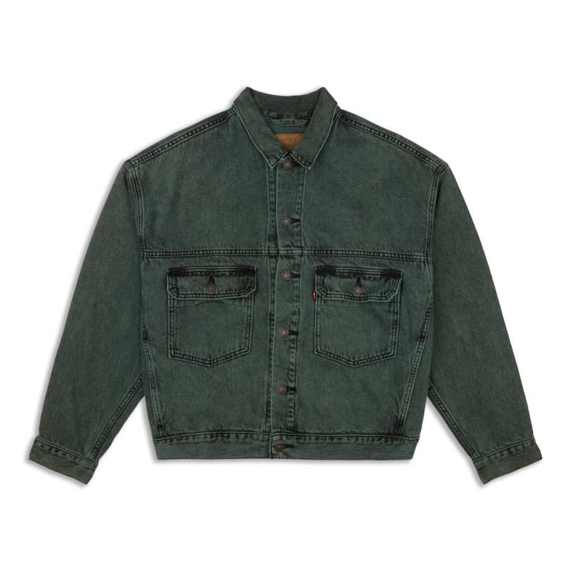 Main product image: YOUNG CROPPED TRUCKER