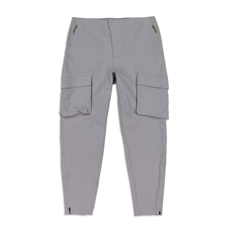 Light Cargo Pocket High-Rise Pant - Resale