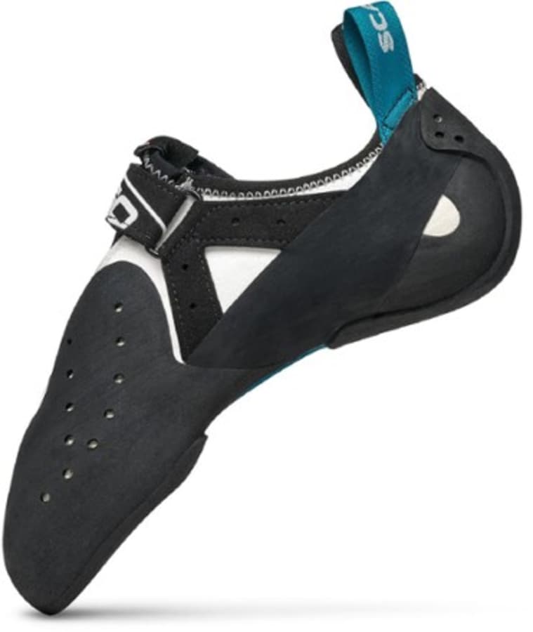 Climbing Gear Singapore  Hi! I'm selling my Scarpa Drago LV