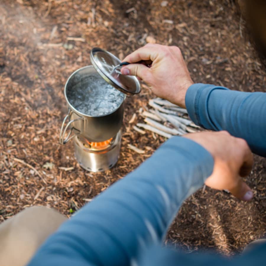 Solo Stove Solo Pot 900 - Lightweight Stainless Steel Backpacking Pot |  Boil Water Quickly | Volume Markings and Pour Spout