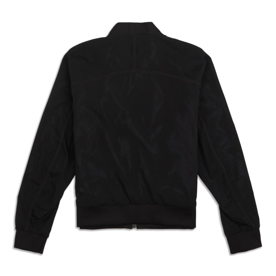 Stride Jacket - Resale